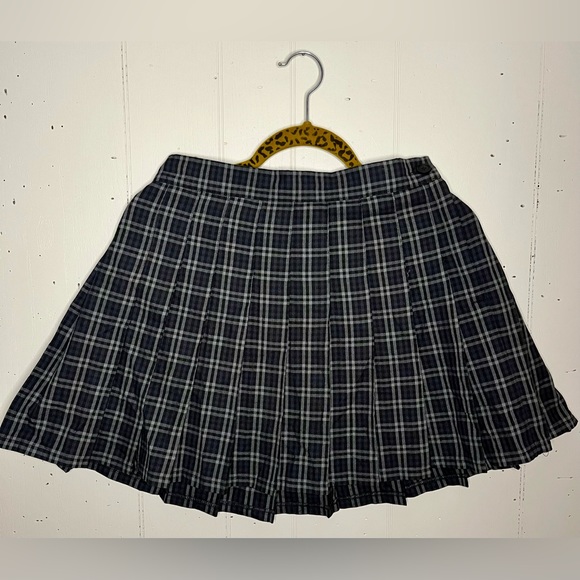 BRAND NEW AERIE | AMERICAN EAGLE size SMALL plaid pleated skirt - Picture 2 of 4